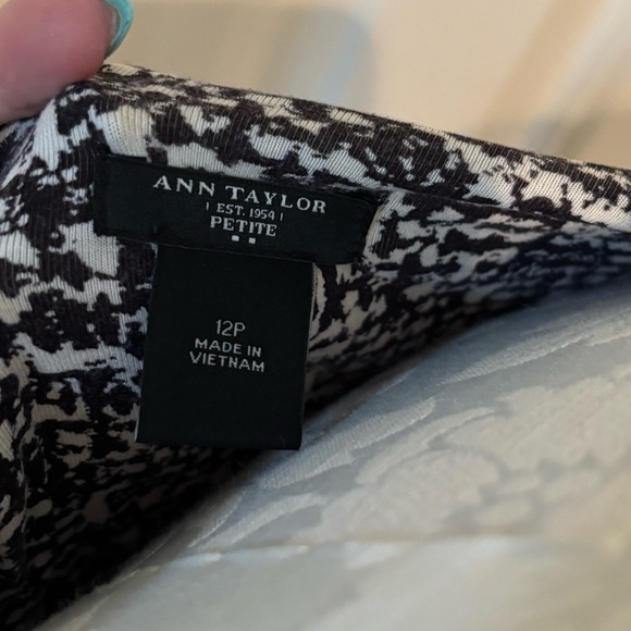 Black and white Ann Taylor Dress - Picture 6 of 9